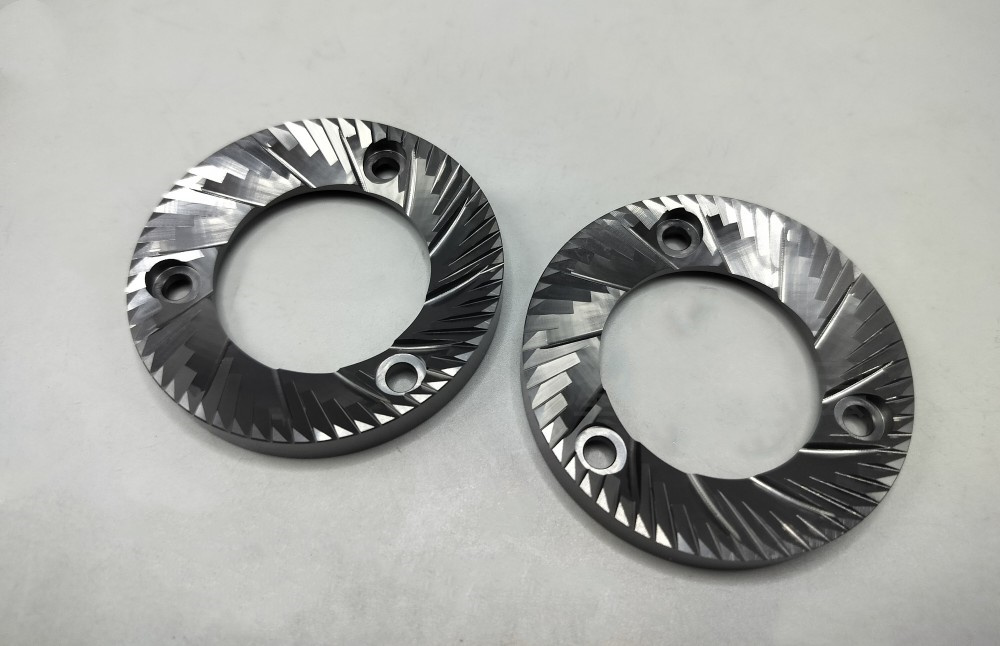 咖啡機刀盤DLC處（chù）理（lǐ）後，提（tí）升耐磨力降低刀盤摩擦發熱